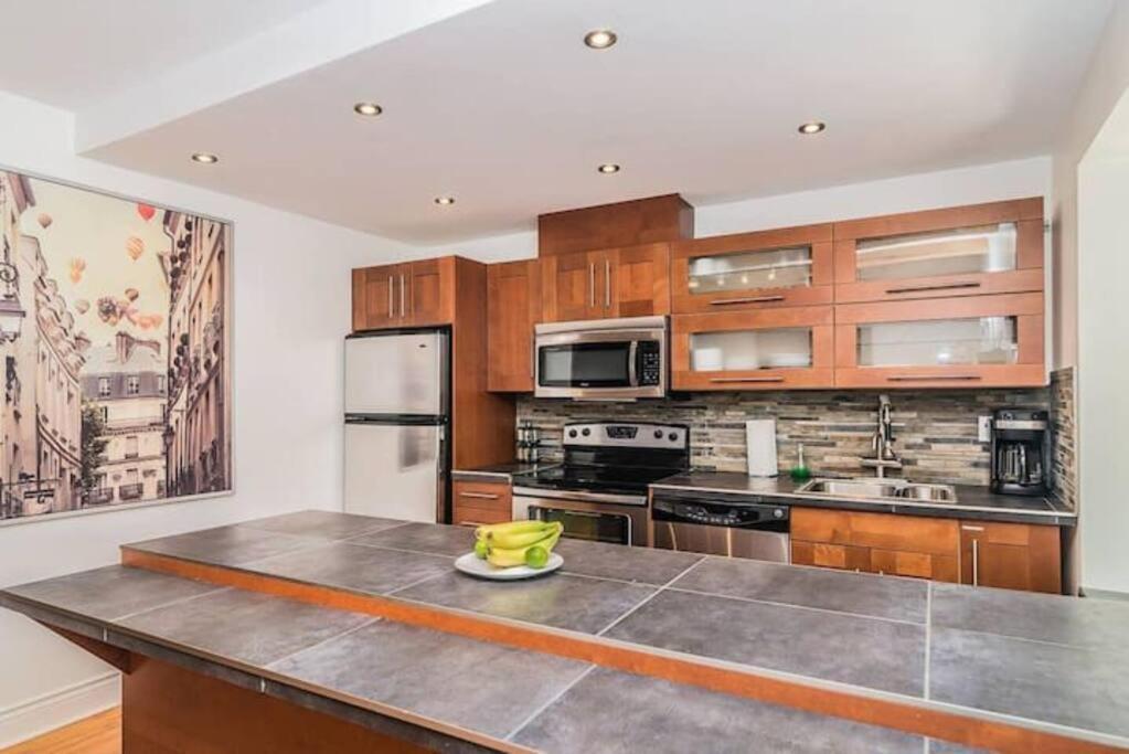 North House - Mtl Artist Loft - Champs Apartment Montreal Ngoại thất bức ảnh