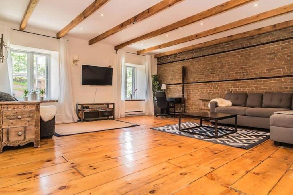North House - Mtl Artist Loft - Champs Apartment Montreal Ngoại thất bức ảnh