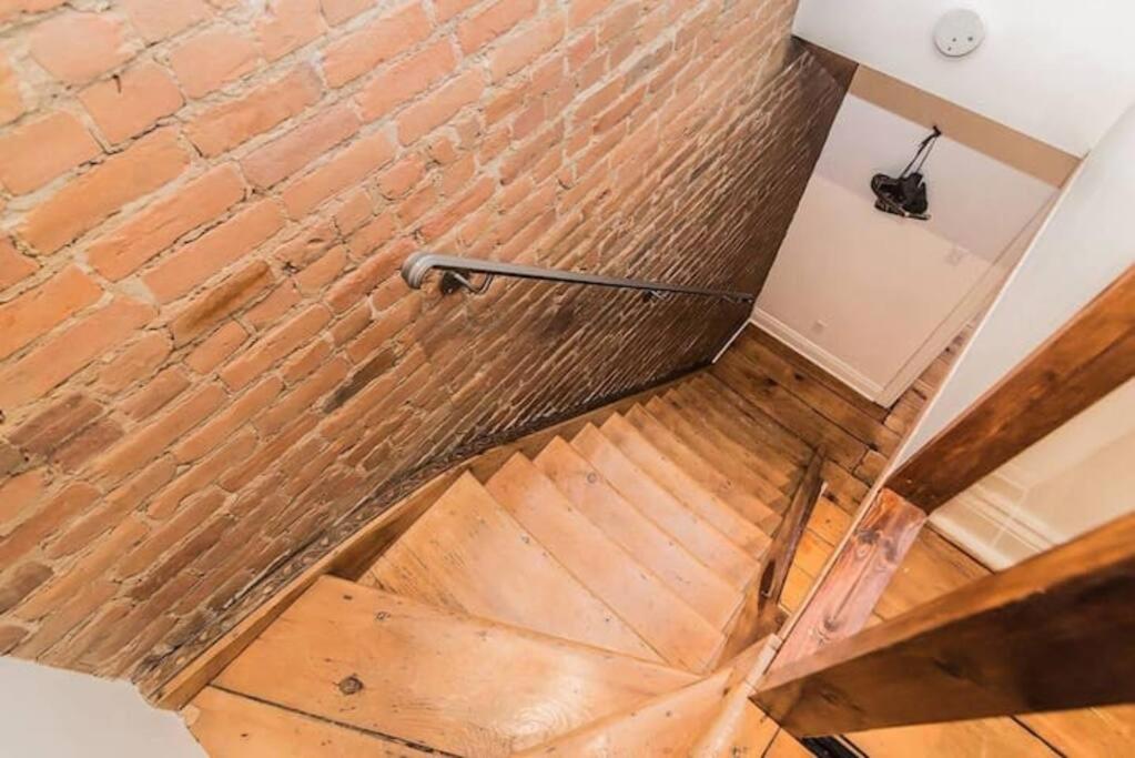 North House - Mtl Artist Loft - Champs Apartment Montreal Ngoại thất bức ảnh