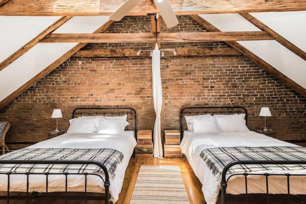 North House - Mtl Artist Loft - Champs Apartment Montreal Ngoại thất bức ảnh