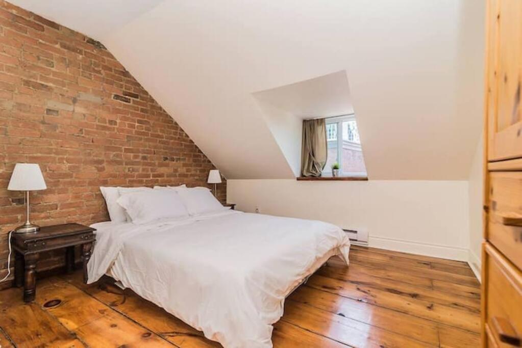 North House - Mtl Artist Loft - Champs Apartment Montreal Ngoại thất bức ảnh